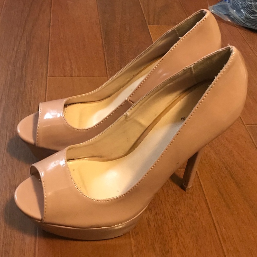 Mauve open-toe platform heels